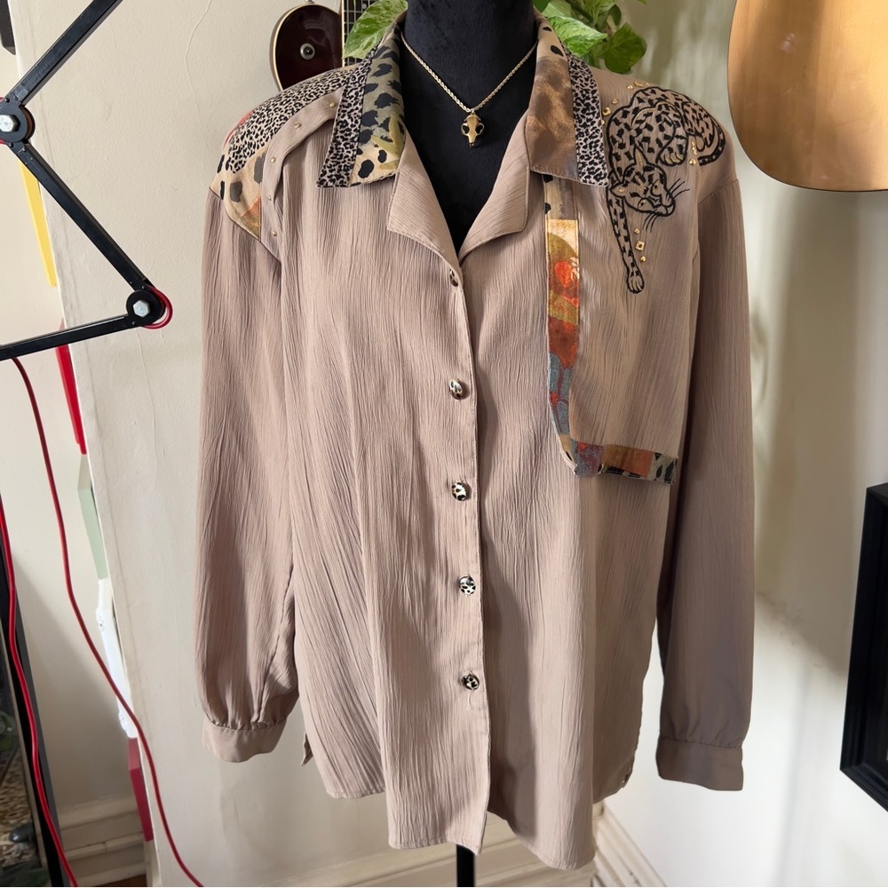 Vtg 80s 90s Nancy Bolen City Girl Leopard Shoulder Blouse - Size Large
